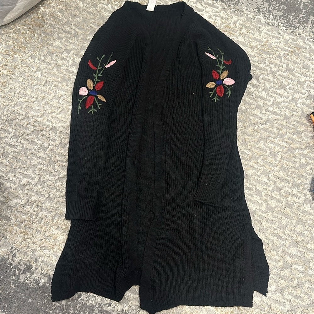 black long sleeve cardigan with small flower print